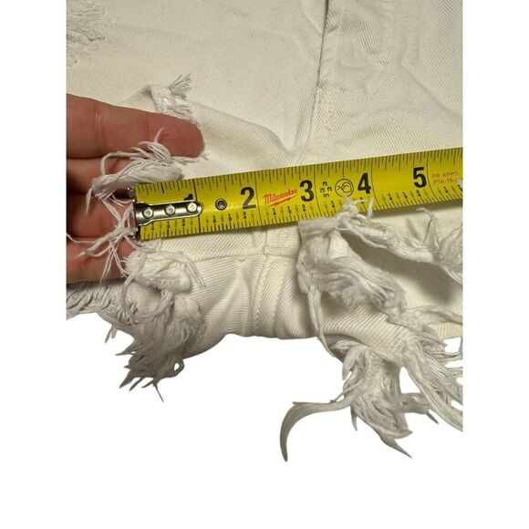 AGOLDE size 27 Off white cut off distressed shorts - EUC - Picture 3 of 7